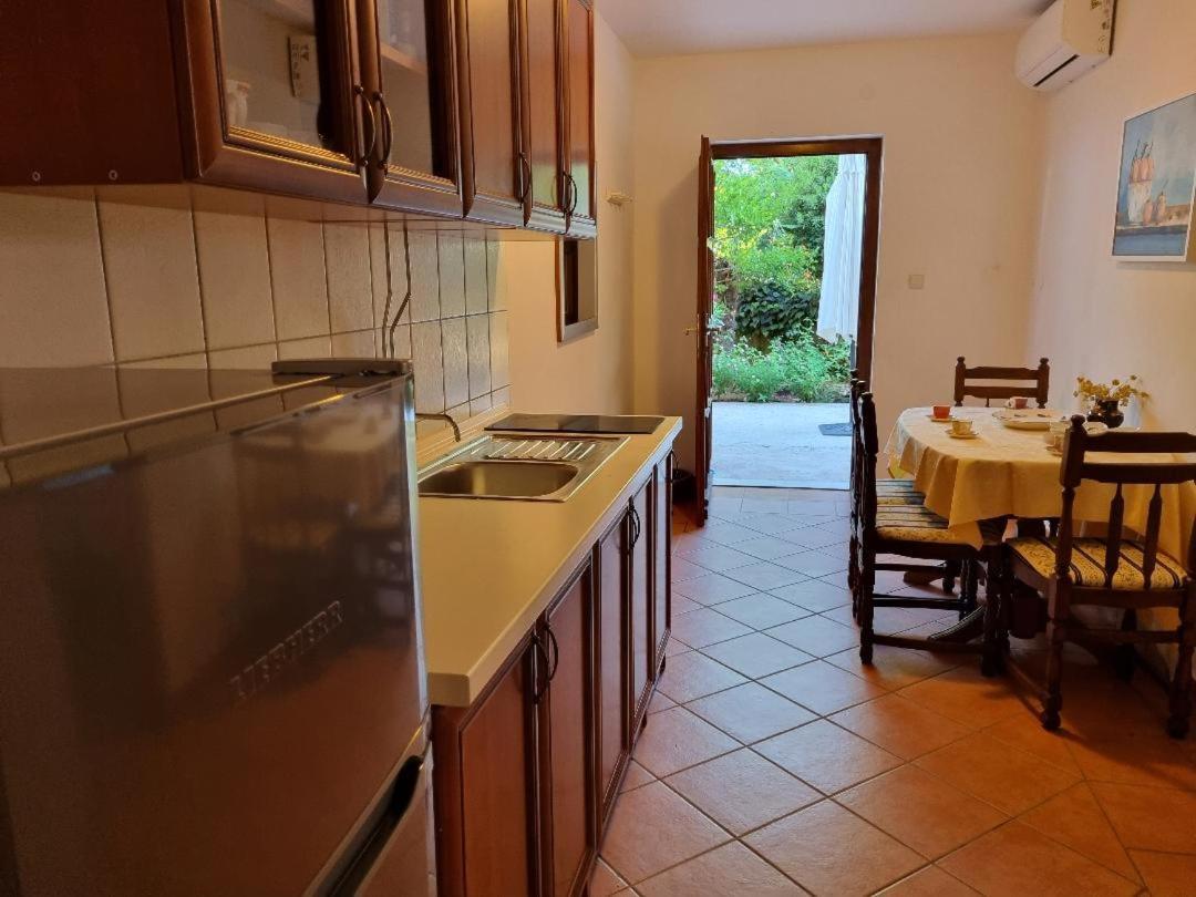 Villa Agava Vrboska Bagian luar foto